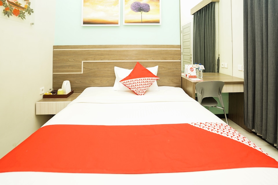 OYO 484 Ardhya Hotel Syariah, Juanda, Sidoarjo