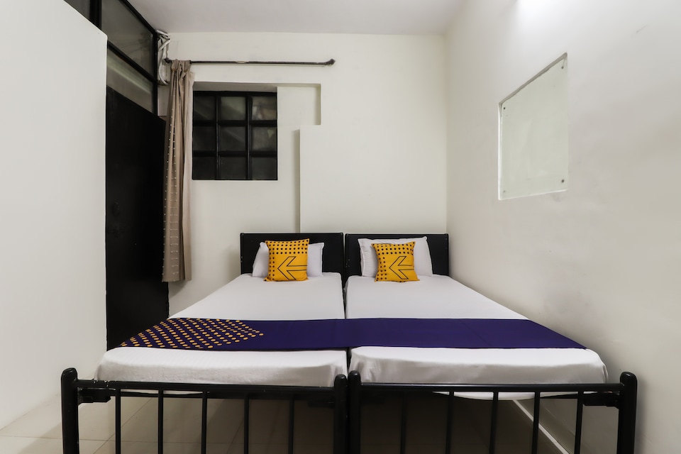 OYO 29574 Hotel Gold Star Inn, Margao Goa, Goa