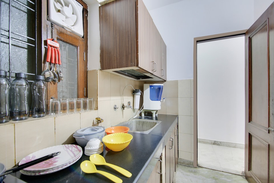 Hotel O Delhi Height Home Stay, Lajpat Nagar Delhi, Delhi