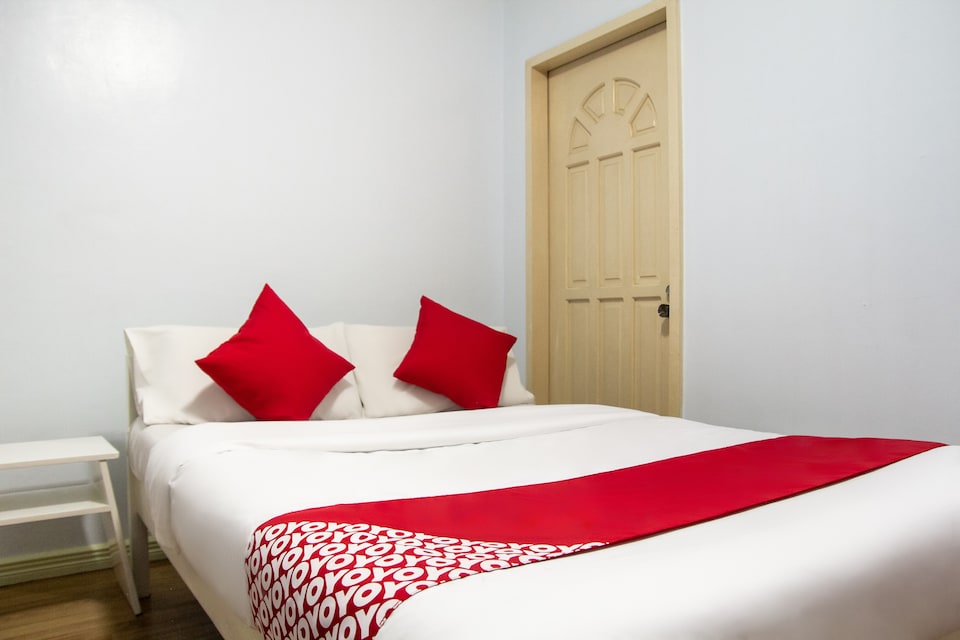 OYO 142 Golden Belle Apartelle And Suites, Davao City, Davao