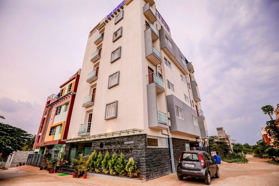 Capital O 29584 Fortune Gateway, Airport Road Bangalore, Bangalore