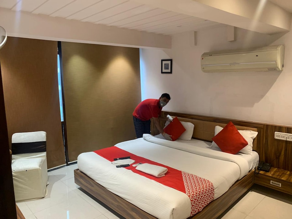 OYO 29585 The Cliff, Vijay Nagar Indore, Indore