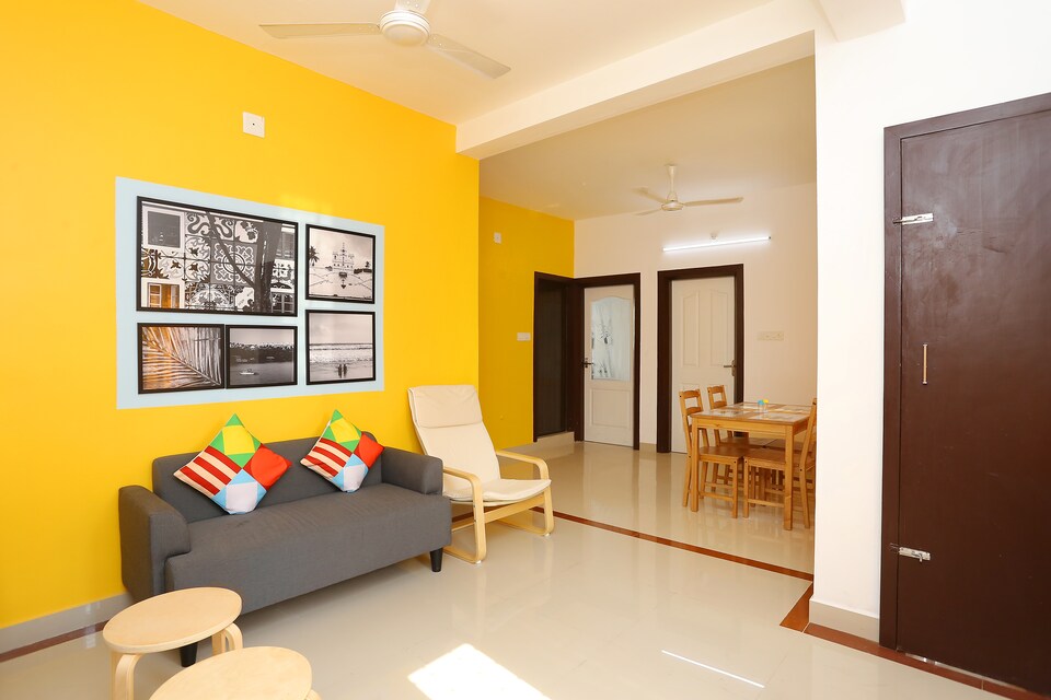 OYO Home 29588 Contemporary 2 BHK Aluva, Aluva Kalamassery Kochi, Kochi