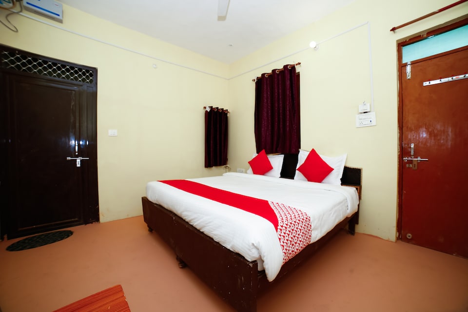OYO 29600 Hotel Ashoka, Orchha, Orchha