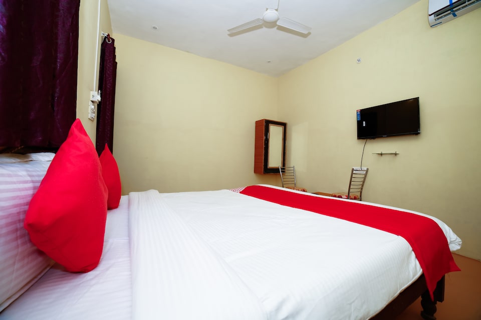 OYO 29600 Hotel Ashoka, Orchha, Orchha
