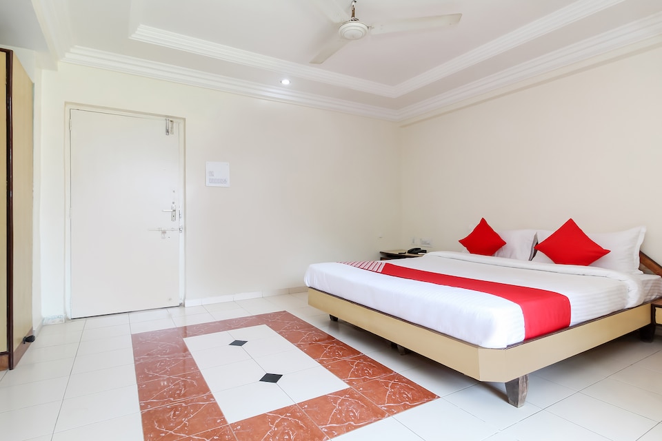 OYO 29615 Chandraphool Garden, Pimpri Pune, Pune