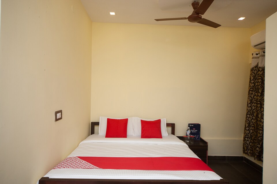 OYO 29621 Subhiksham Inn, Palani, Palani