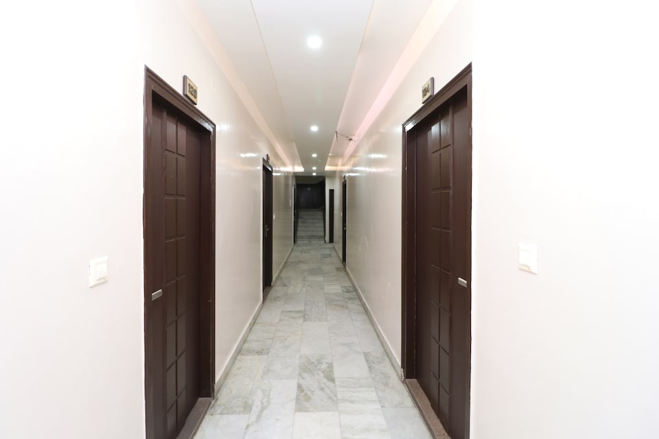 OYO 29637 Hotel Kakkar, CMC Hospital Ludhiana, Ludhiana