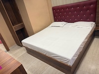 OYO 29647 Hotel Heaven