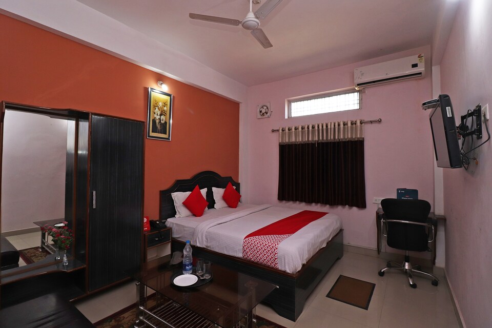 OYO 29650 Hotel Shivam Residency And Restaurant, Ambikapur, Ambikapur