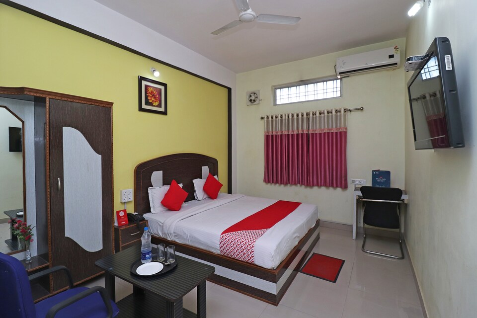 OYO 29650 Hotel Shivam Residency And Restaurant, Ambikapur, Ambikapur
