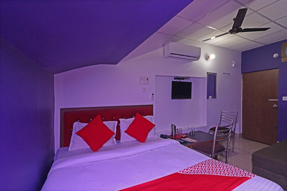 OYO 29654 Hotel Satellite And Restaurant, Pilibhit Bypass Road, Bareilly