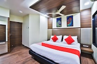 OYO 29657 Hotel The Emerald