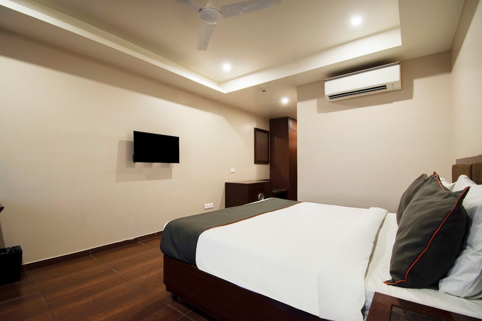 Collection O 132 New Aatish Market, Mansarovar, Jaipur