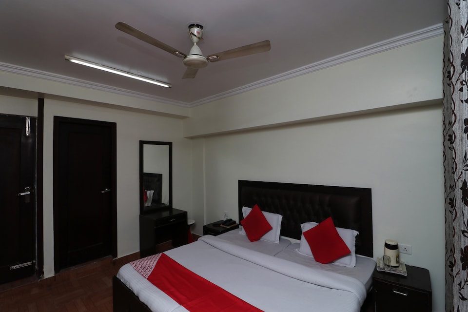 OYO 29660 Hotel Vardhman Classic, Jammu, Jammu
