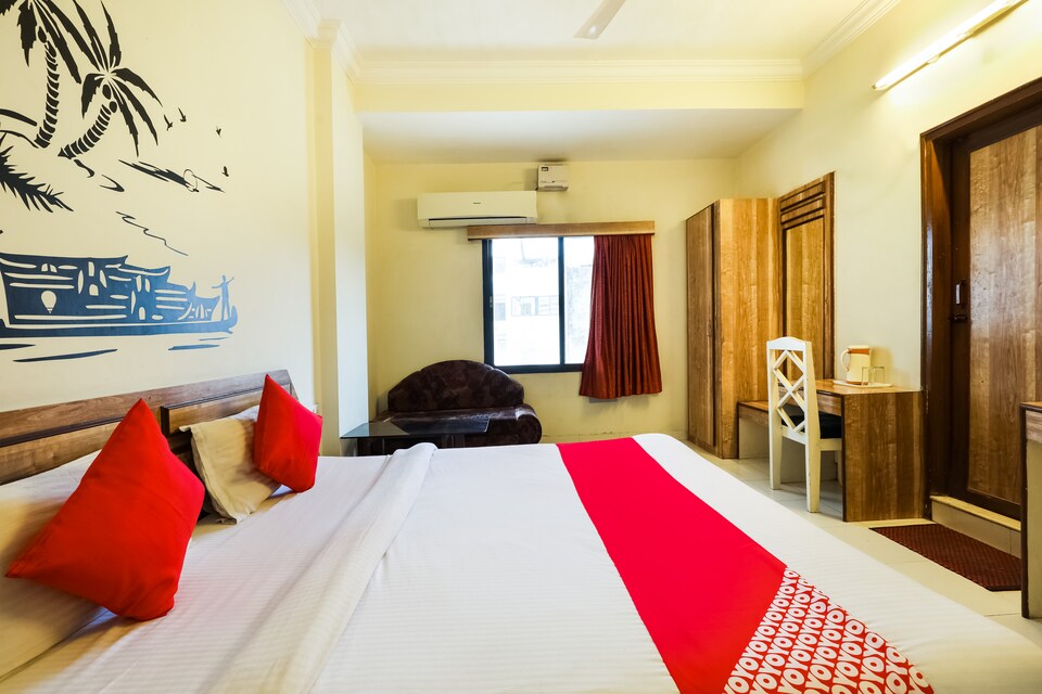 Collection O 14421 Hotel Grand Tower, Main Market Ujjain, Ujjain