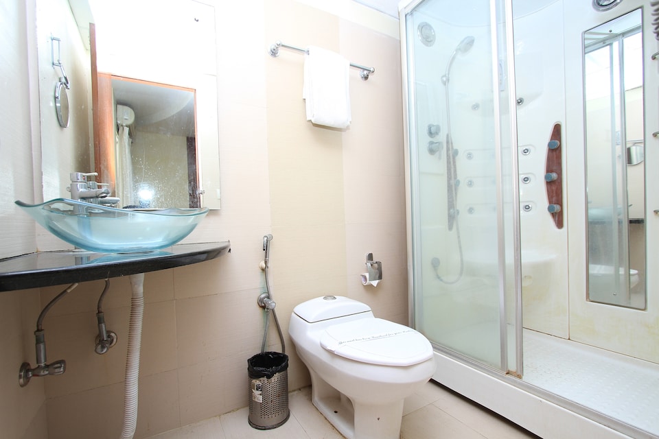 Collection O 29684 Hotel Vikram Palace & Restaurant, Corporate Complex, Agra