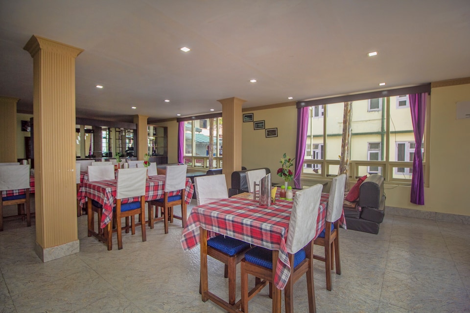 Collection O 29693 Hotel Mountain Retreat, MG Marg Gangtok, Gangtok