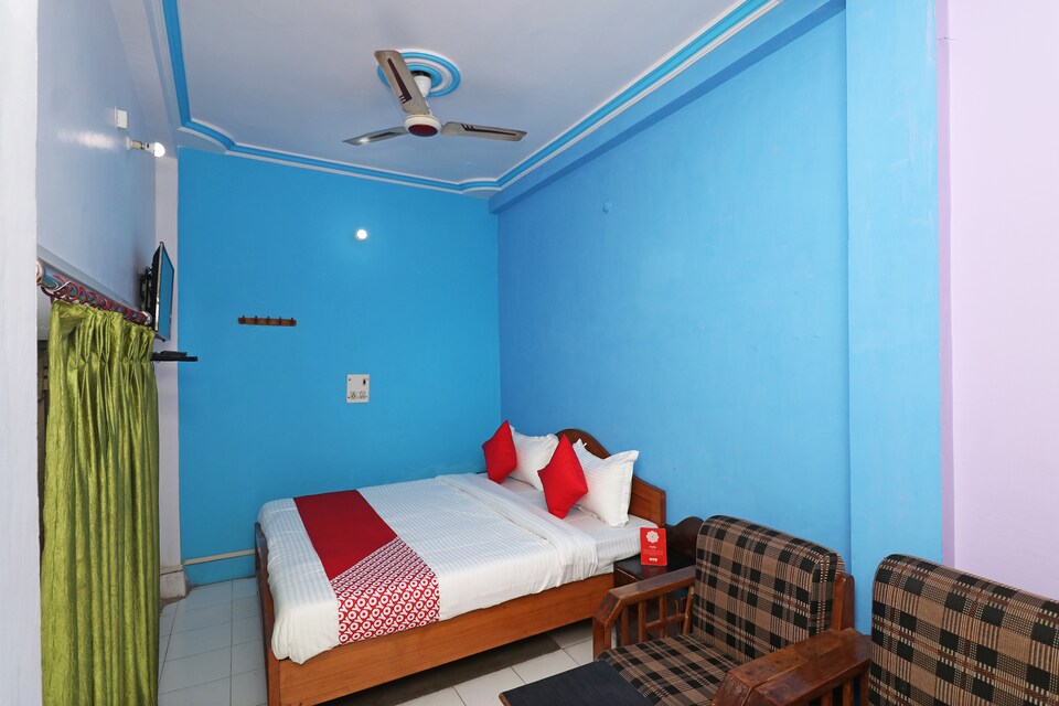 live on LCK2247, Charbagh Lucknow, Lucknow