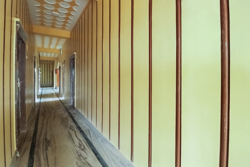 OYO 29723 Hotel Emblic, Shantiniketan, Shantiniketan