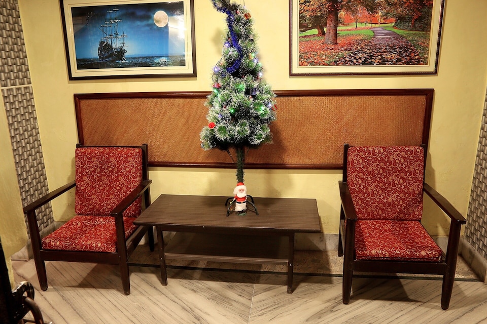 OYO 3418 Hotel Amit, Park Circus Kolkata, Kolkata