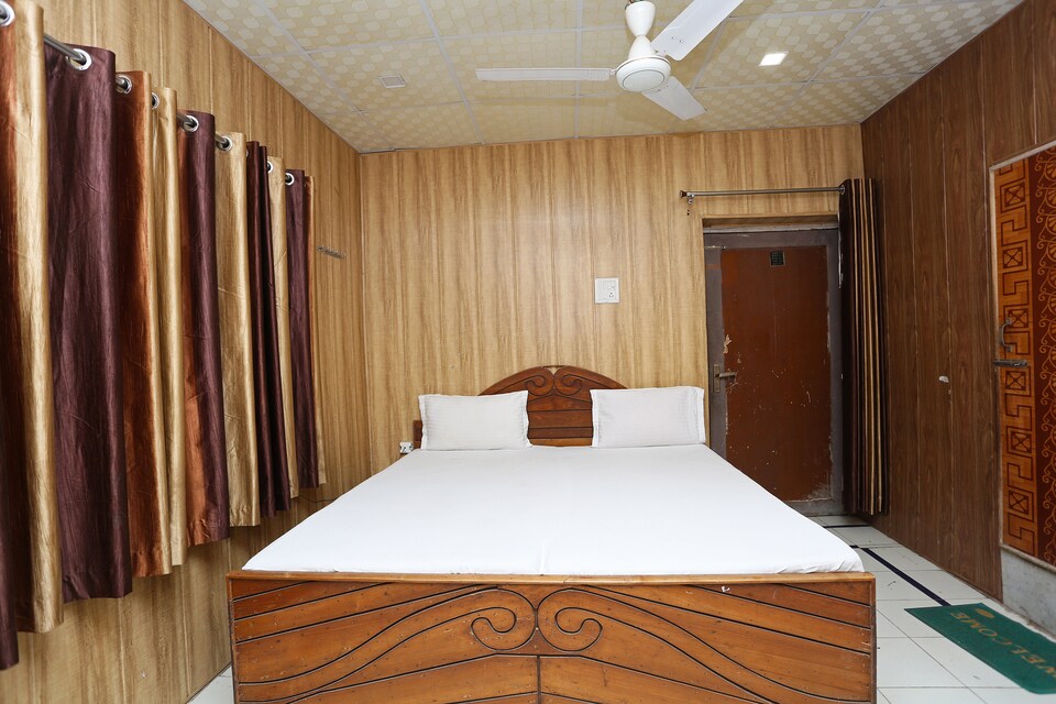 SPOT ON 29730 Hotel Shahjahan, Taj Ganj Agra, Agra