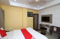 OYO Sremon Inn Near City Centre Salt Lake
