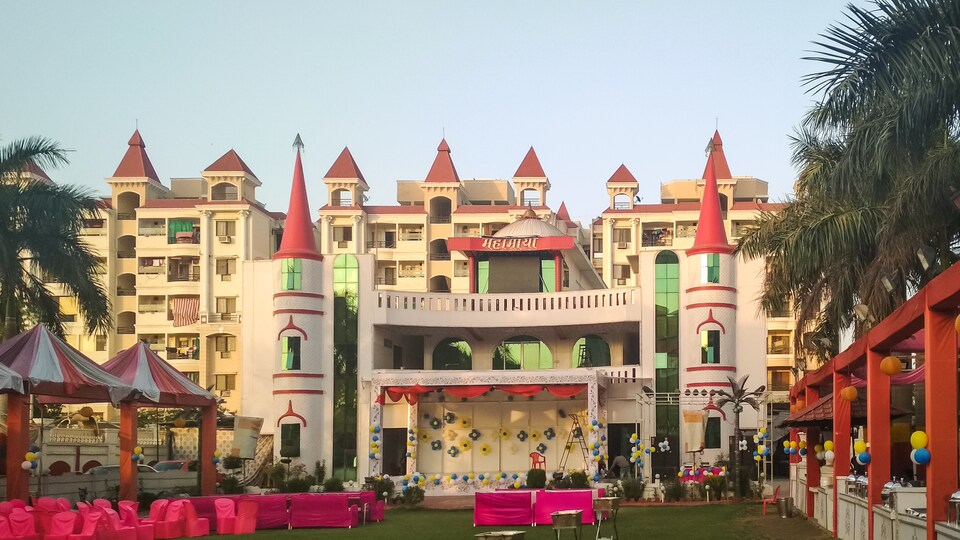 OYO 29744 Mahamaya Marriage Garden, Hoshangabad Road, Bhopal