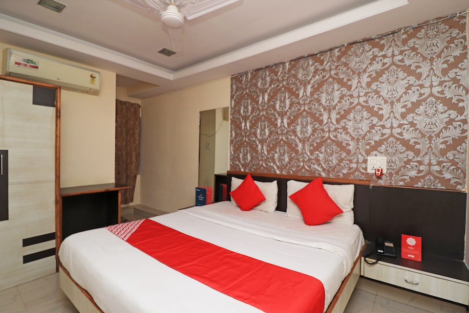 OYO 29745 Hotel New Rajshree, Bhilai, Bhilai