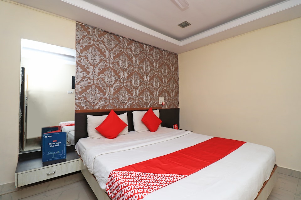 OYO 29745 Hotel New Rajshree, Bhilai, Bhilai