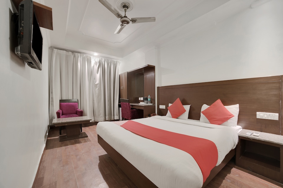 OYO 29752 Hotel Copper, Paharganj Delhi, Delhi