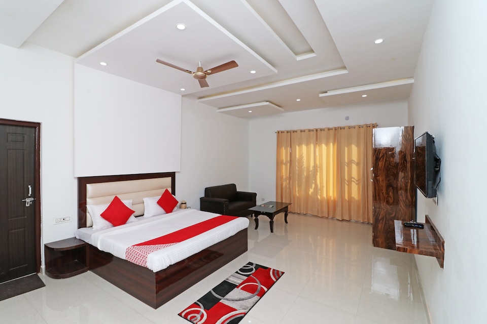 OYO 29755 Hotel Jammu Airlines, Jammu, Jammu