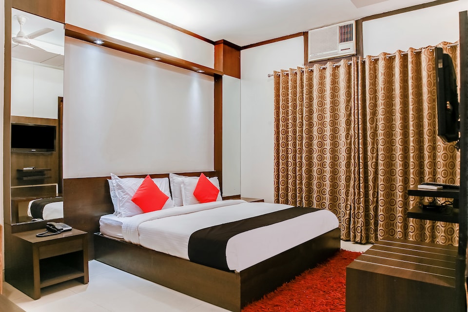 Capital O 29756 Golf View, Golf Course Road, Gurgaon