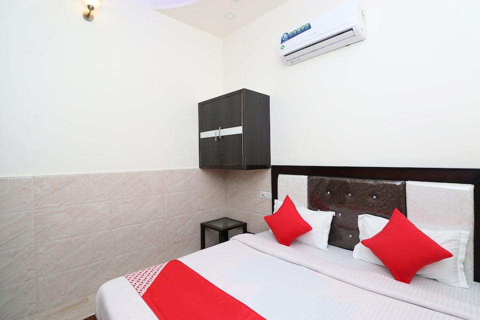 OYO 29768 Karan Paradise, Karnal, Karnal