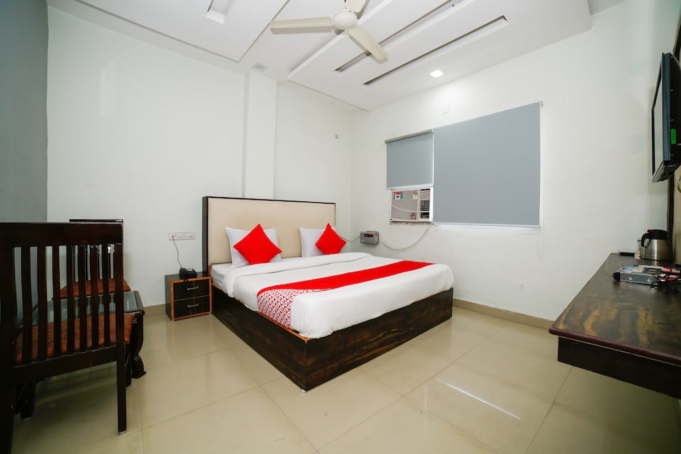 OYO 29773 CP palace, Jhansi, Jhansi