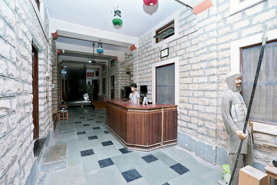 OYO 29775 Jodhana Hotel, Pali Road Jodhpur, Jodhpur