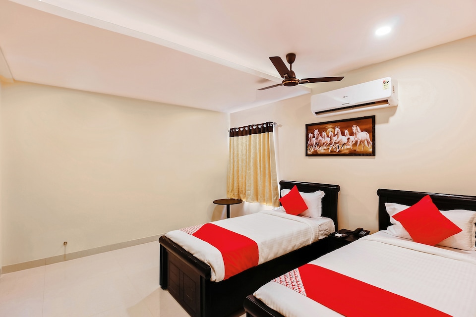 OYO 29779 Park View Inn, Kukatpally, Hyderabad