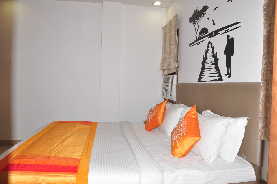 OYO 3425 Hotel Highland Inn, Queens Road Amritsar, Amritsar