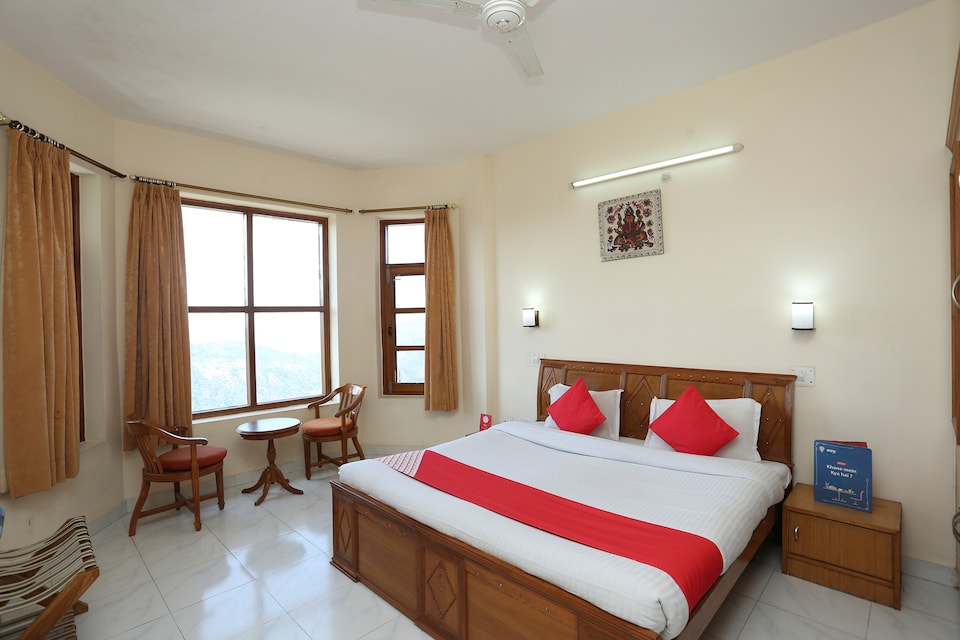 OYO 29793 Hotel Grand Sunset, Chail, Chail