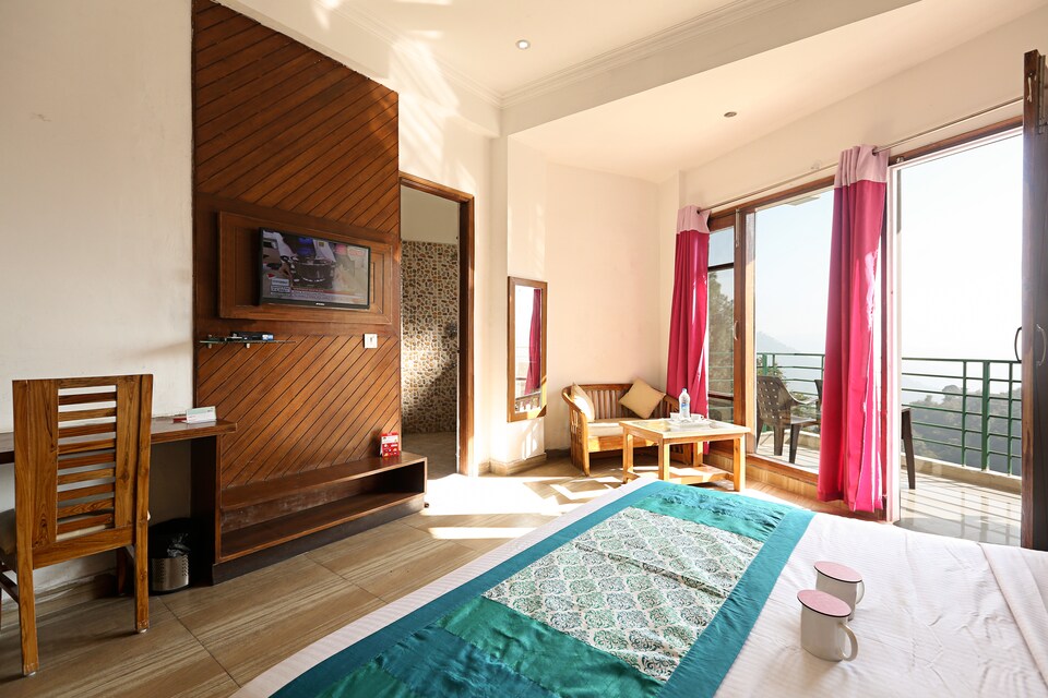 OYO 30417 Hotel Green View Neelgiri, Kasauli, Kasauli