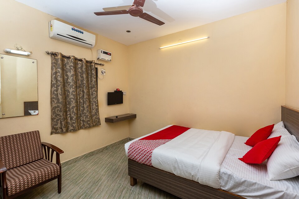 OYO 29805 Mars Guest House, Poonamallee, Chennai