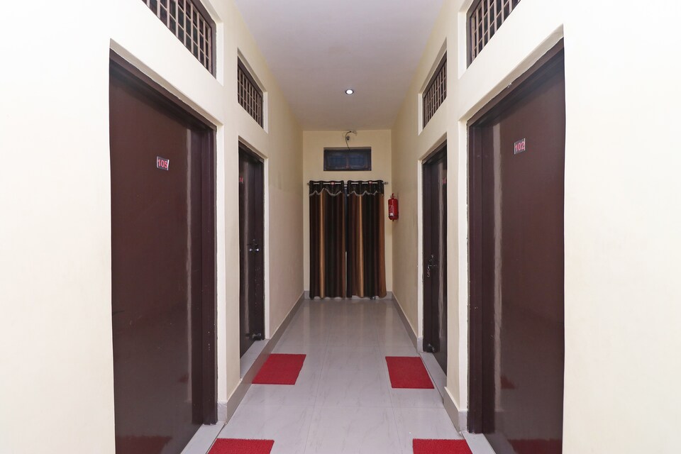 OYO 29821 Rishipattan Vihar Guest House, Sarnath Varanasi, Varanasi