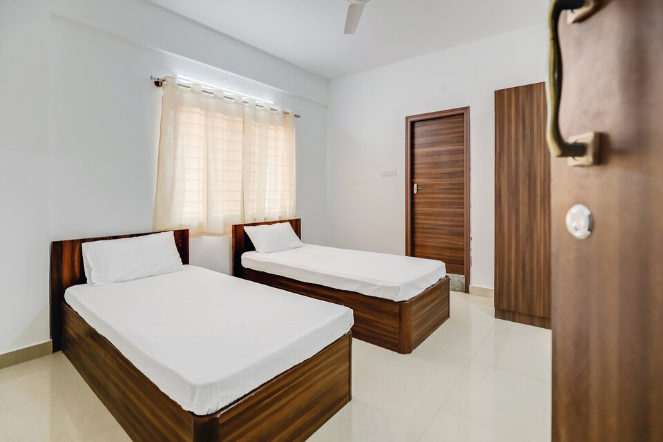 OYO LIFE BLR1315 Manyata Tech Park, Hebbal Bangalore, Bangalore