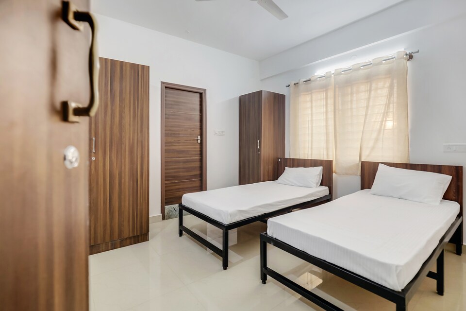 OYO LIFE BLR1315 Manyata Tech Park, Hebbal Bangalore, Bangalore