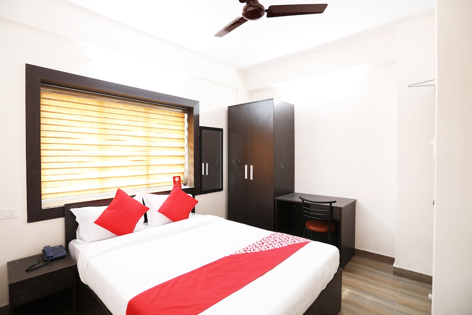 OYO29829 Balaji Guest House, Rajarhat Kolkata, Kolkata