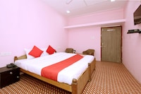 Hotel O White House