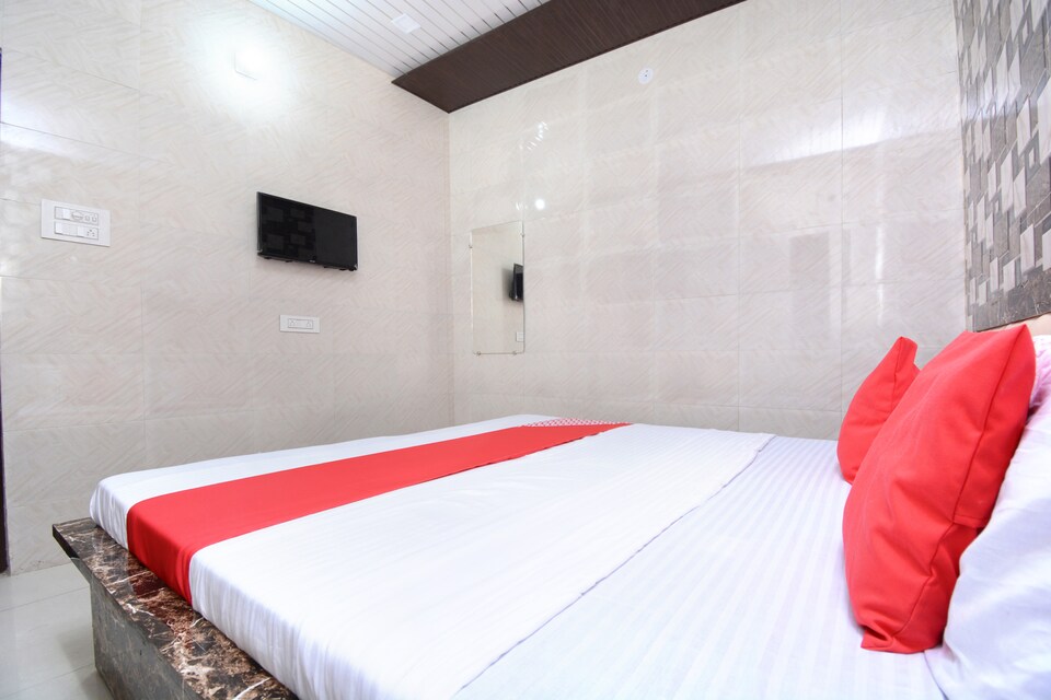 OYO 29846 Abhayveer B&b, Golden Temple Road Amritsar, Amritsar