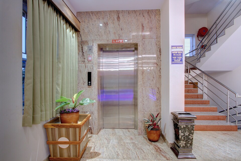 OYO 29857 Hotel Ambika International, Manipal, Udupi-Manipal