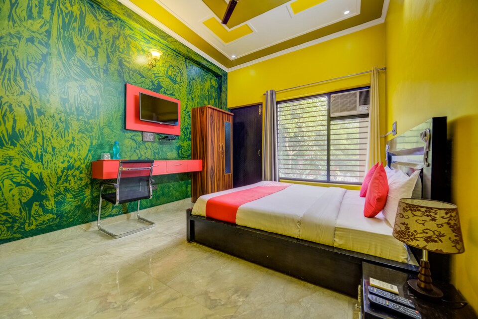  Live as NOD2098, Greater Noida, Noida