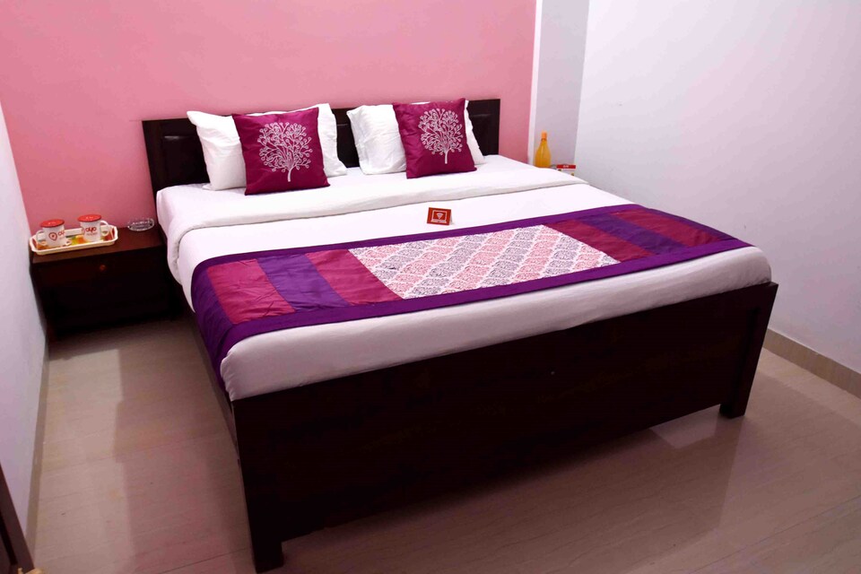 OYO 3431 Apartment Envee Villa, Bhawarkua Indore, Indore